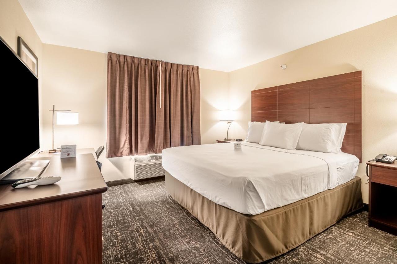 Cobblestone Inn & Suites - Kermit Экстерьер фото