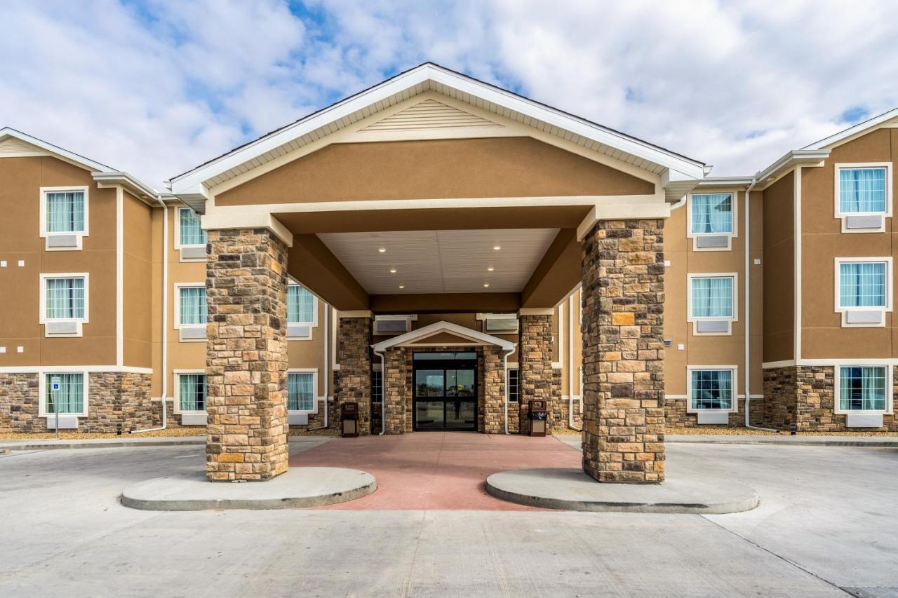 Cobblestone Inn & Suites - Kermit Экстерьер фото