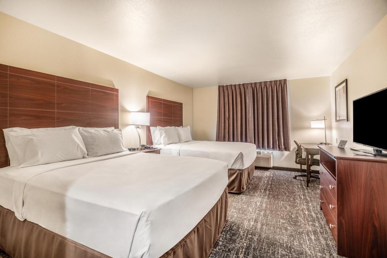 Cobblestone Inn & Suites - Kermit Экстерьер фото